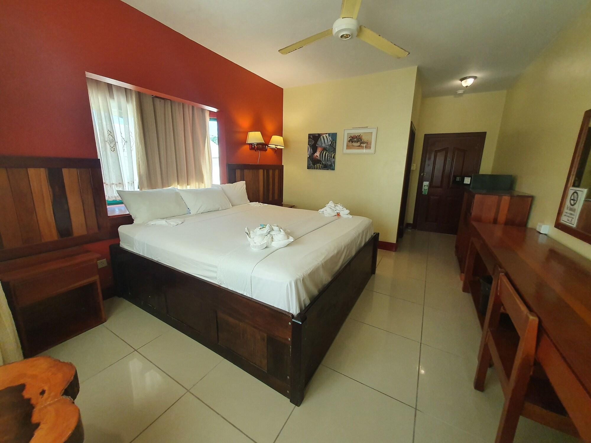 Caye Caulker Plaza Hotel 외부 사진