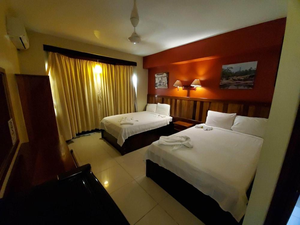 Caye Caulker Plaza Hotel 외부 사진