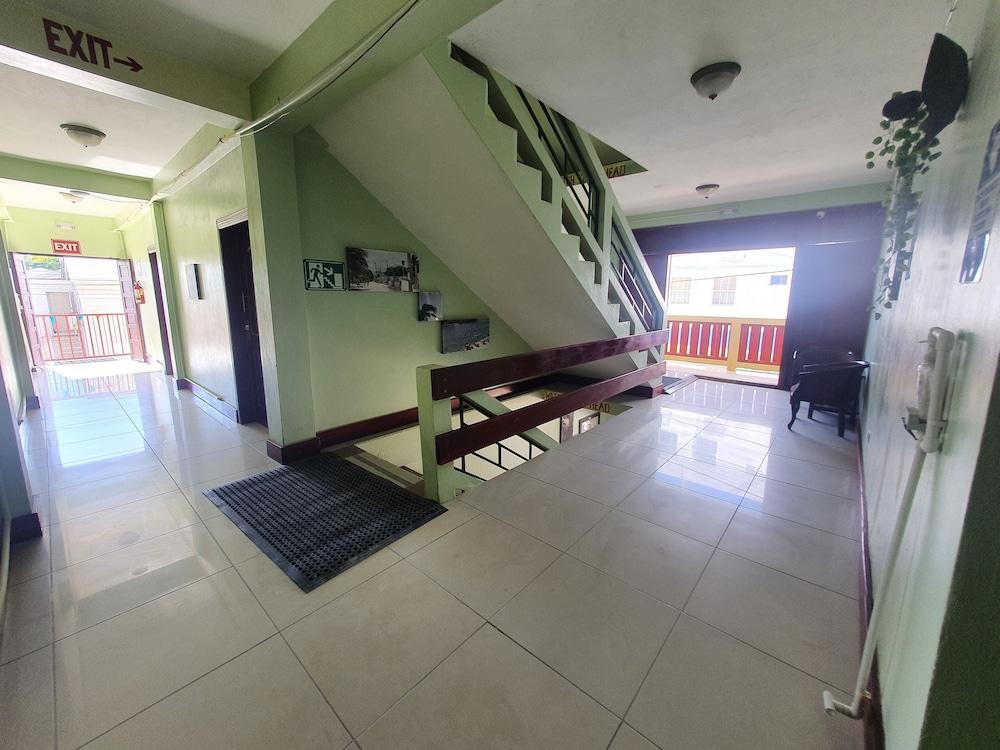 Caye Caulker Plaza Hotel 외부 사진