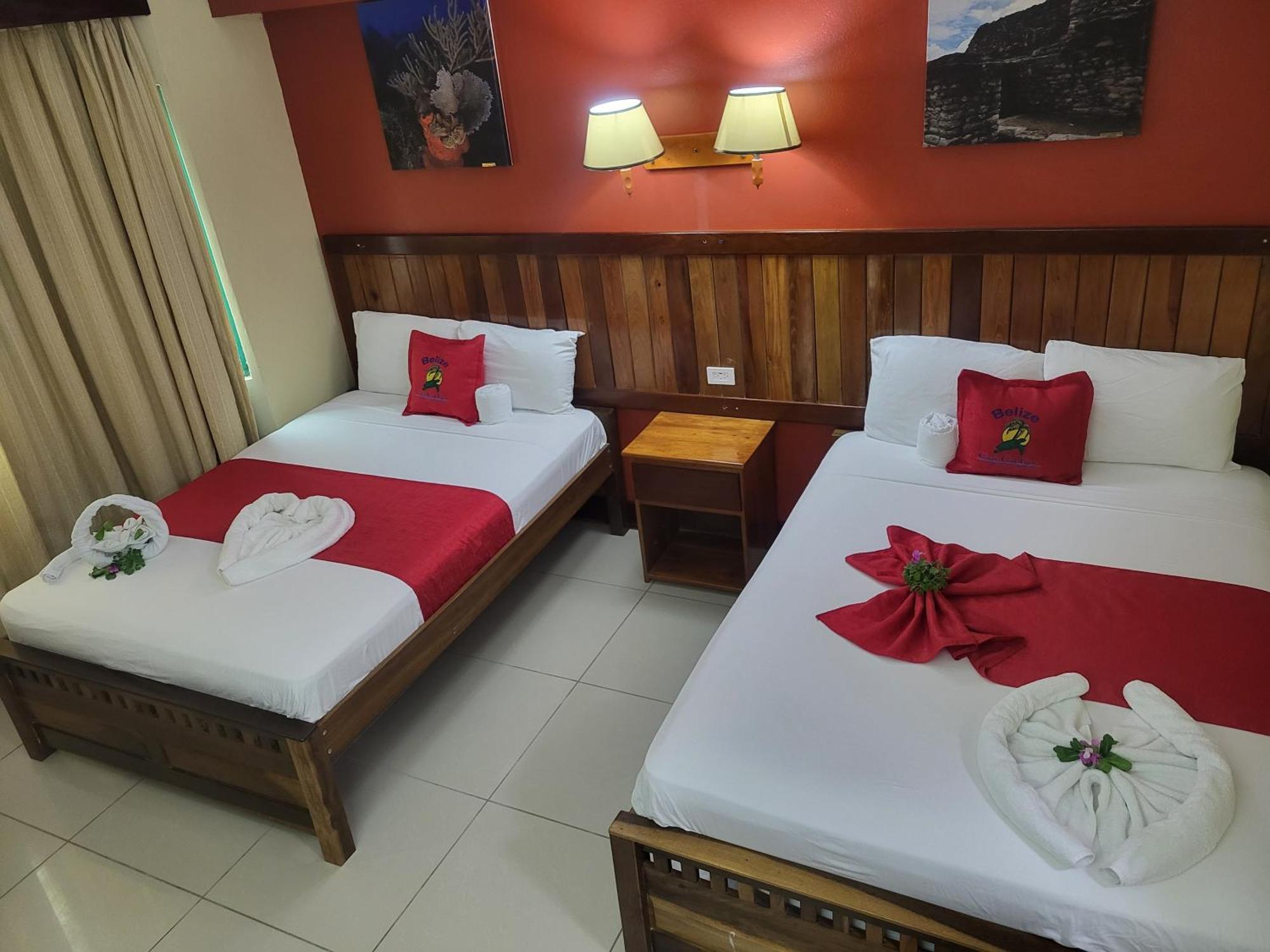 Caye Caulker Plaza Hotel 외부 사진
